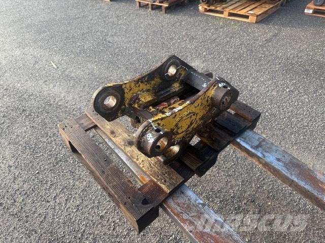 Strickland 50 MM Retroescavatori