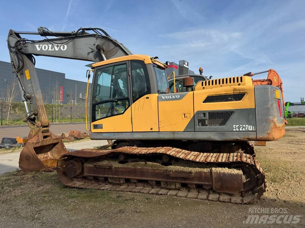 Volvo EC220DL Escavatori cingolati