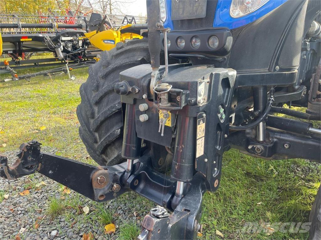 New Holland T8.390 Trattori