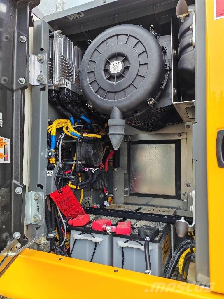 Liebherr R 926 G8 Escavatori cingolati