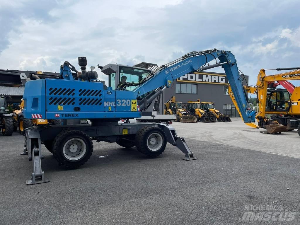 Terex FUCHS 320 Escavatori gommati