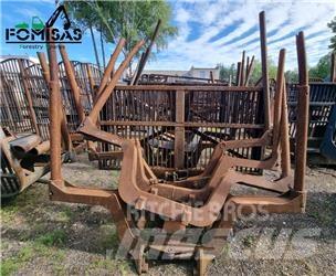 Valmet 840.2 Bunks Gru per esbosco