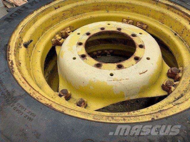  270/95R36 Pneumatici, ruote e cerchioni