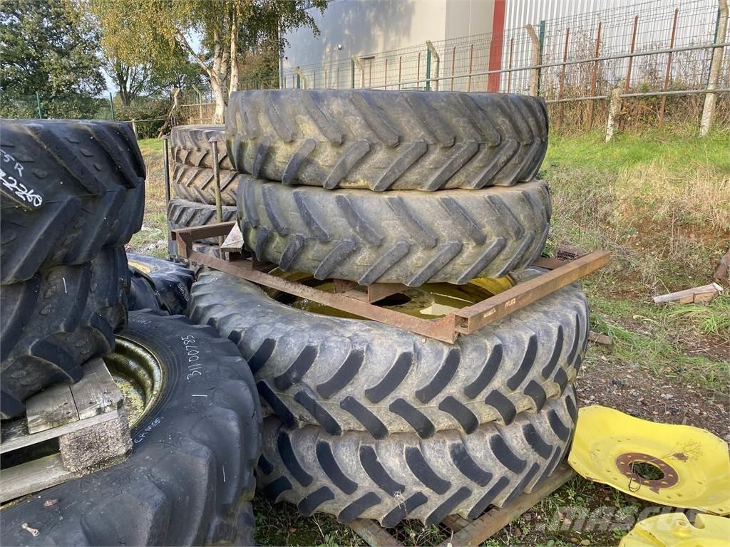  380/105R50 Pneumatici, ruote e cerchioni