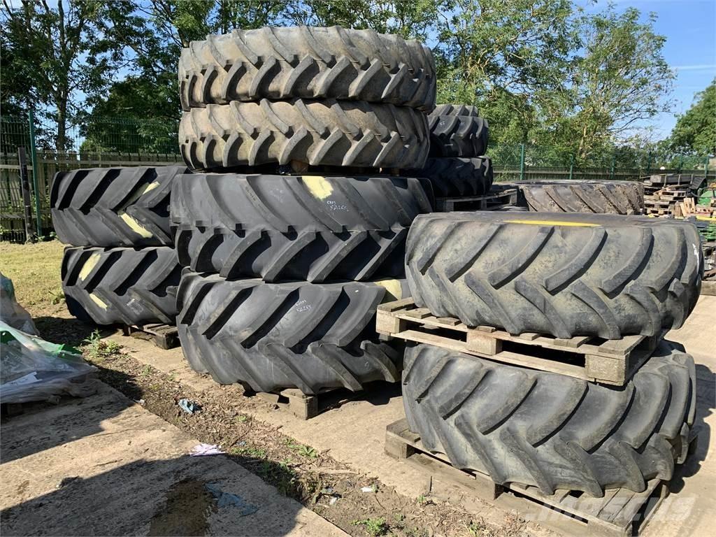  380/90R46 Pneumatici, ruote e cerchioni