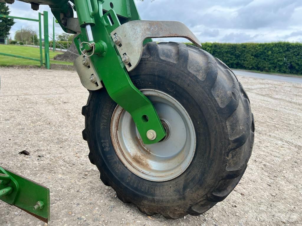 Amazone CAYROS XS Aratri reversibili