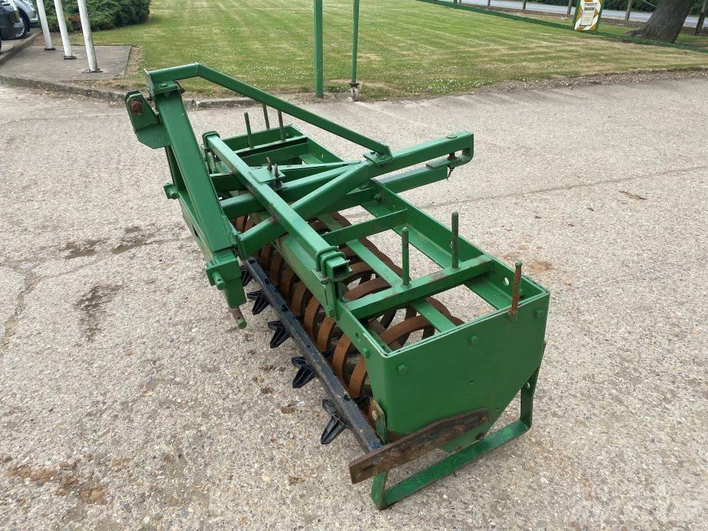 Flexi-Coil FRONT Aratri convenzionali