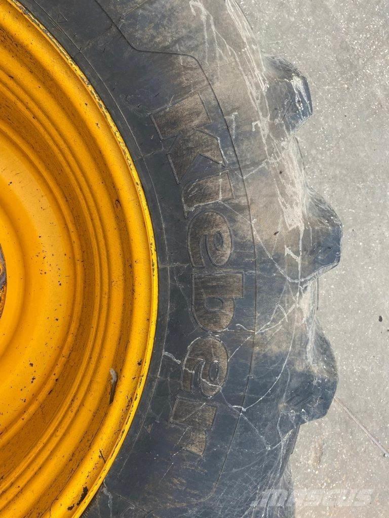 JCB WHEELS Pneumatici, ruote e cerchioni