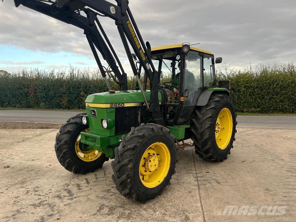 John Deere 2650 Trattori