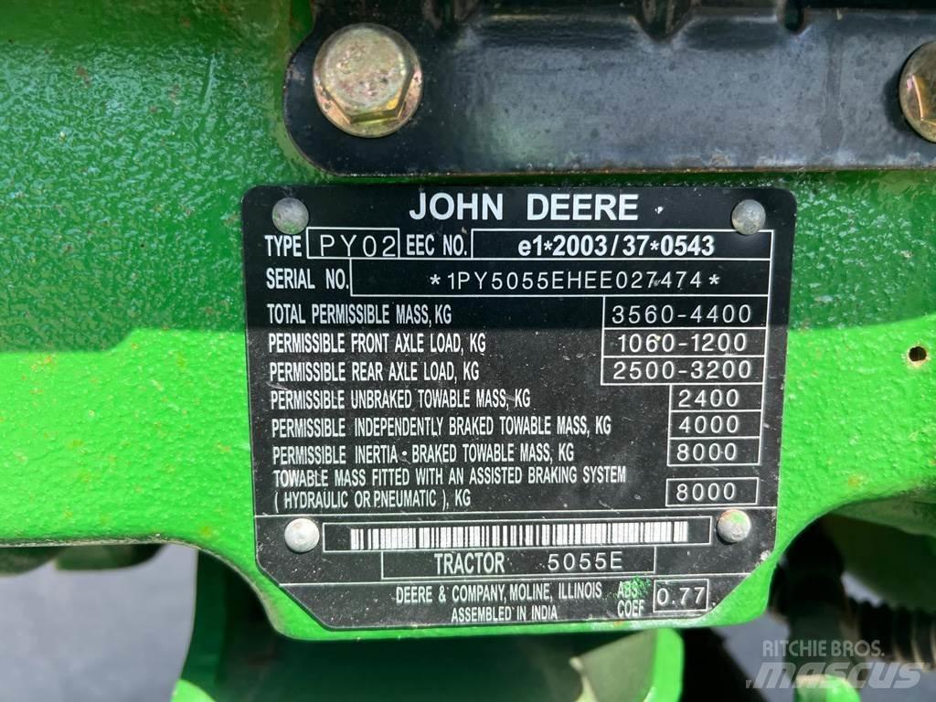 John Deere 5055E Trattori