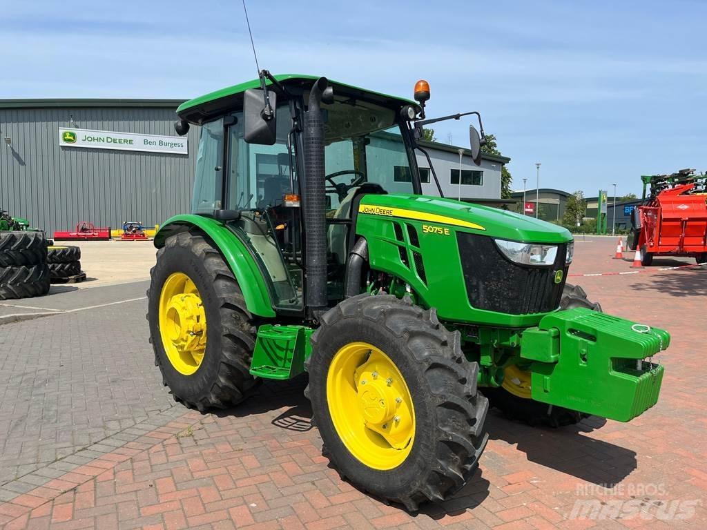 John Deere 5075E Trattori