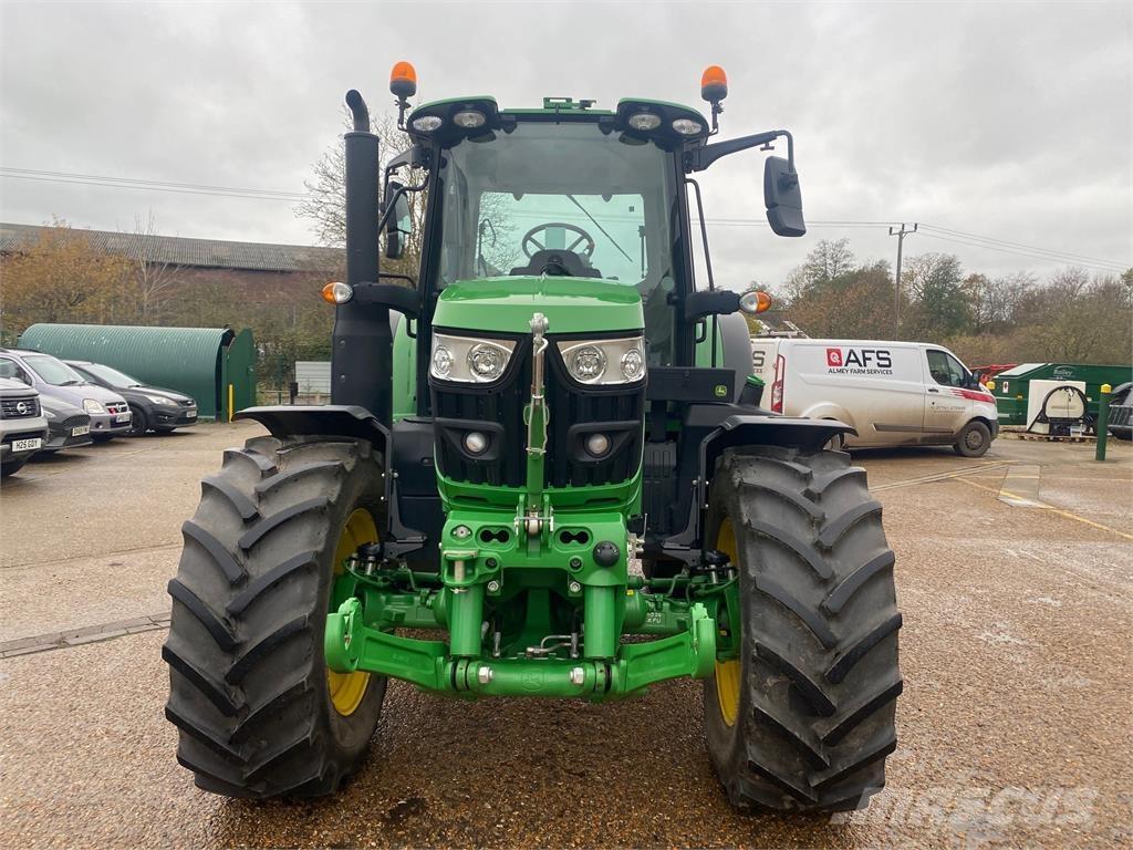 John Deere 6130M Trattori