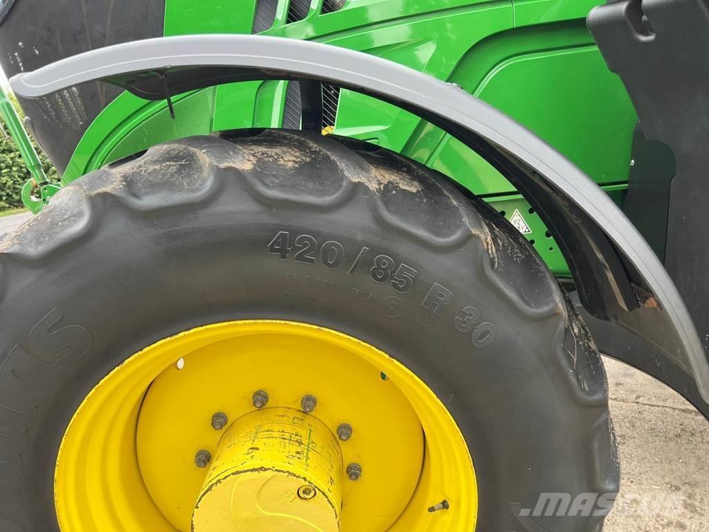 John Deere 6175R Trattori