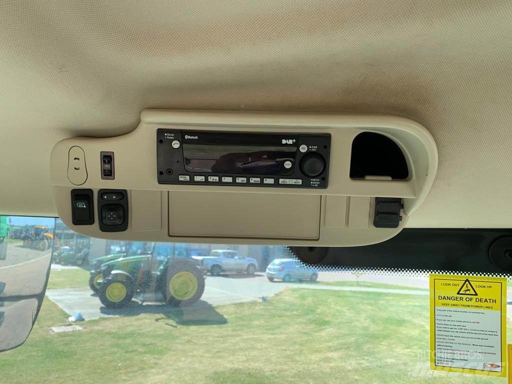John Deere 6215R Trattori
