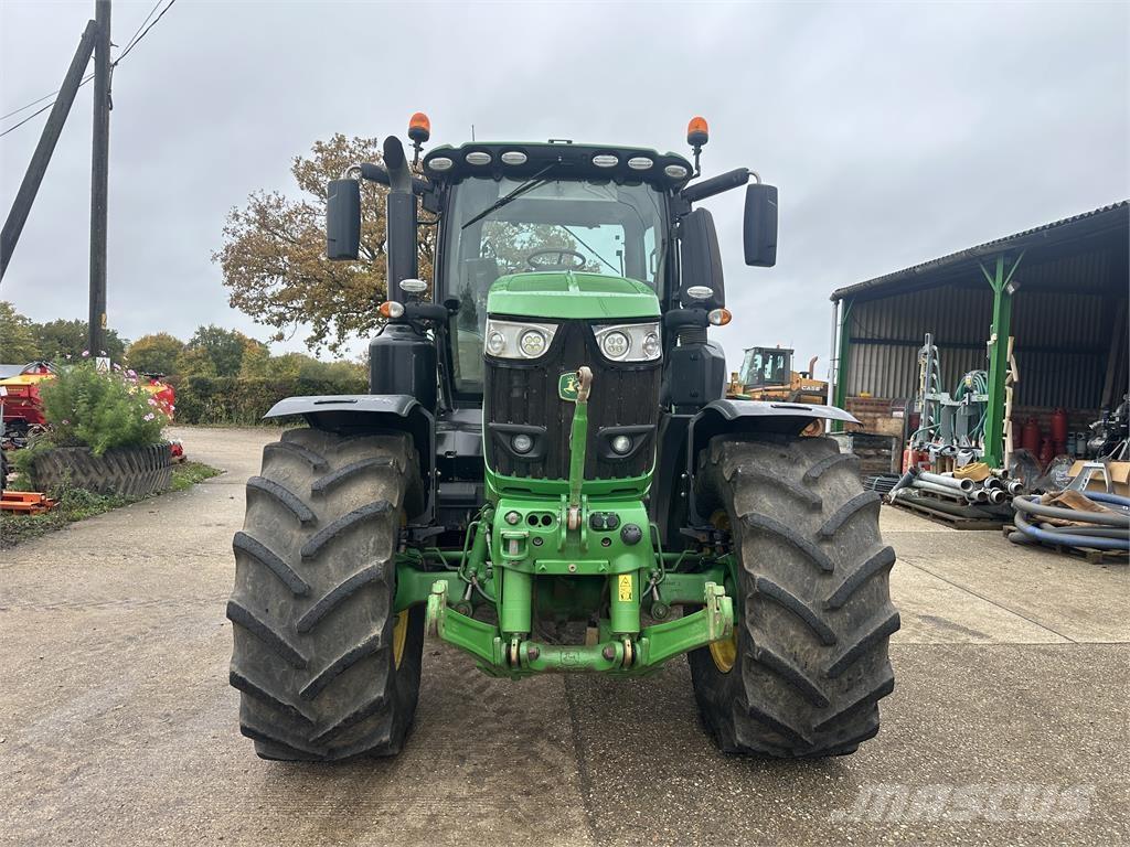 John Deere 6250R Trattori