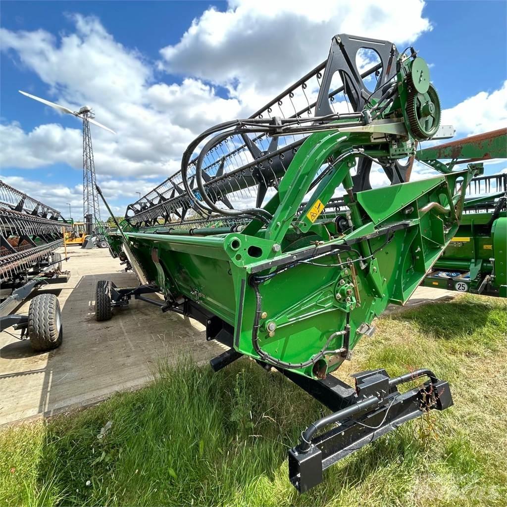 John Deere 635PF Mietitrebbiatrici