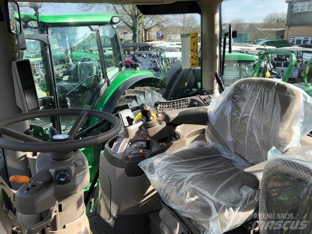 John Deere 6R130 Trattori