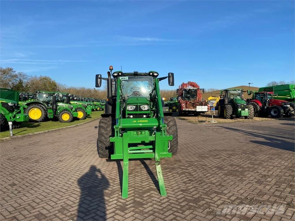 John Deere 6R150 Trattori