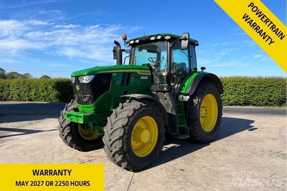 John Deere 6R215 Trattori
