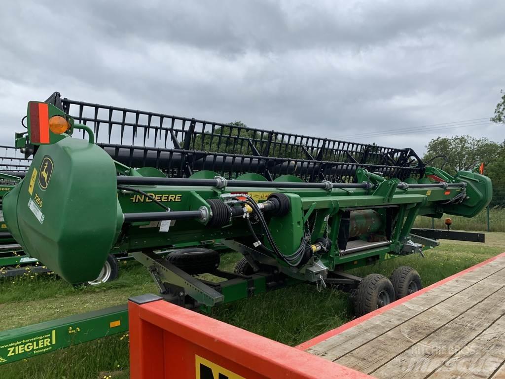 John Deere 725D Mietitrebbiatrici