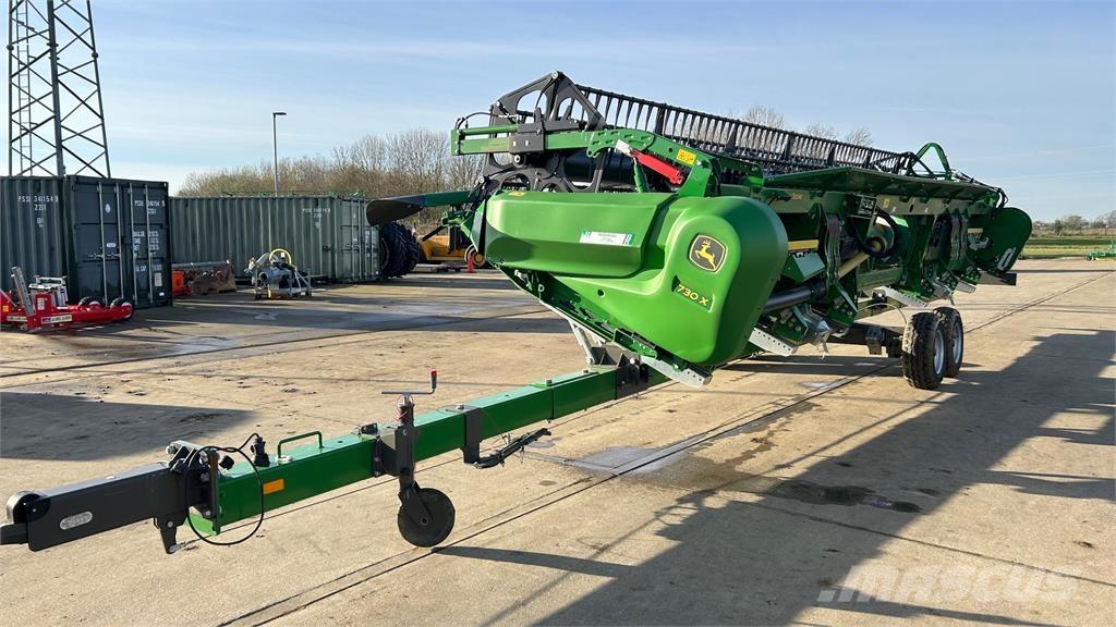 John Deere 730X Mietitrebbiatrici