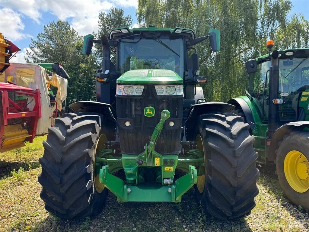 John Deere 7R330 Trattori