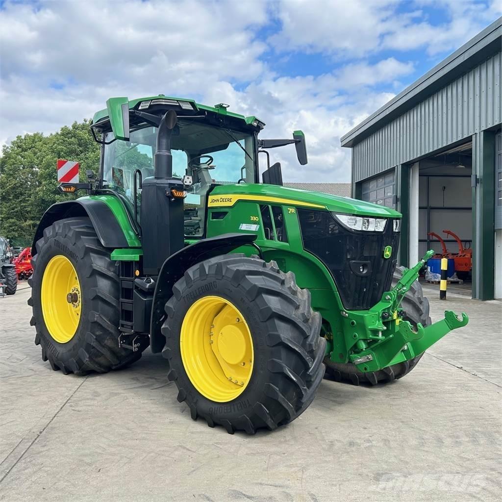 John Deere 7R330 Trattori