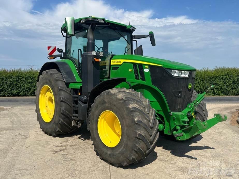 John Deere 7R330 Trattori