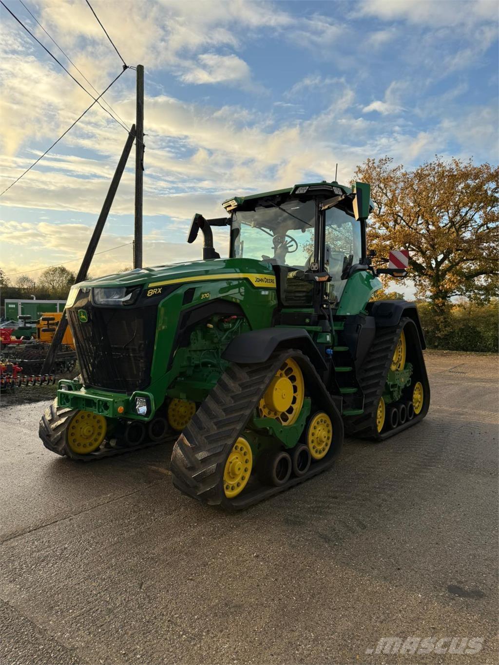 John Deere 8RX370 Trattori