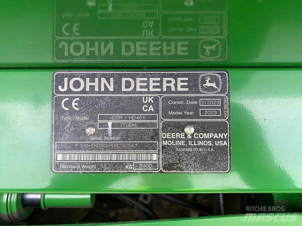 John Deere HD45X Mietitrebbiatrici