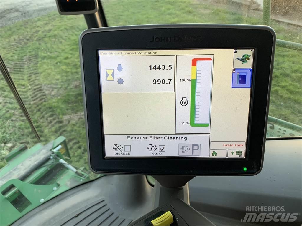 John Deere T670 Mietitrebbiatrici