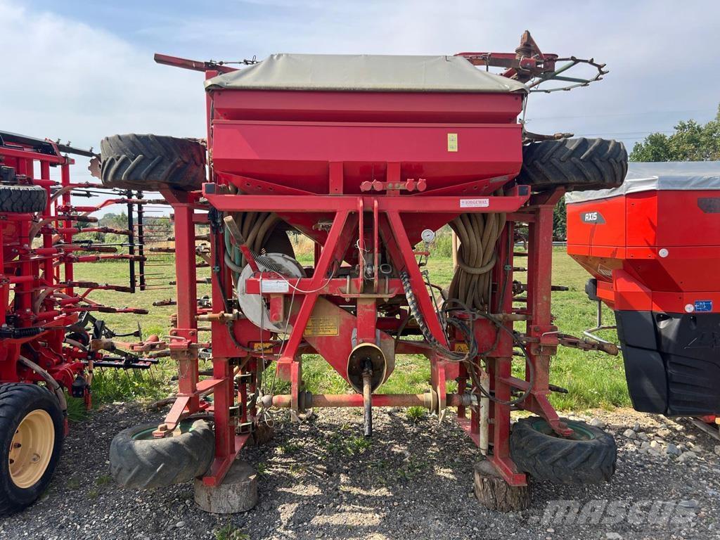 Kverneland TS 480 Perforatrici