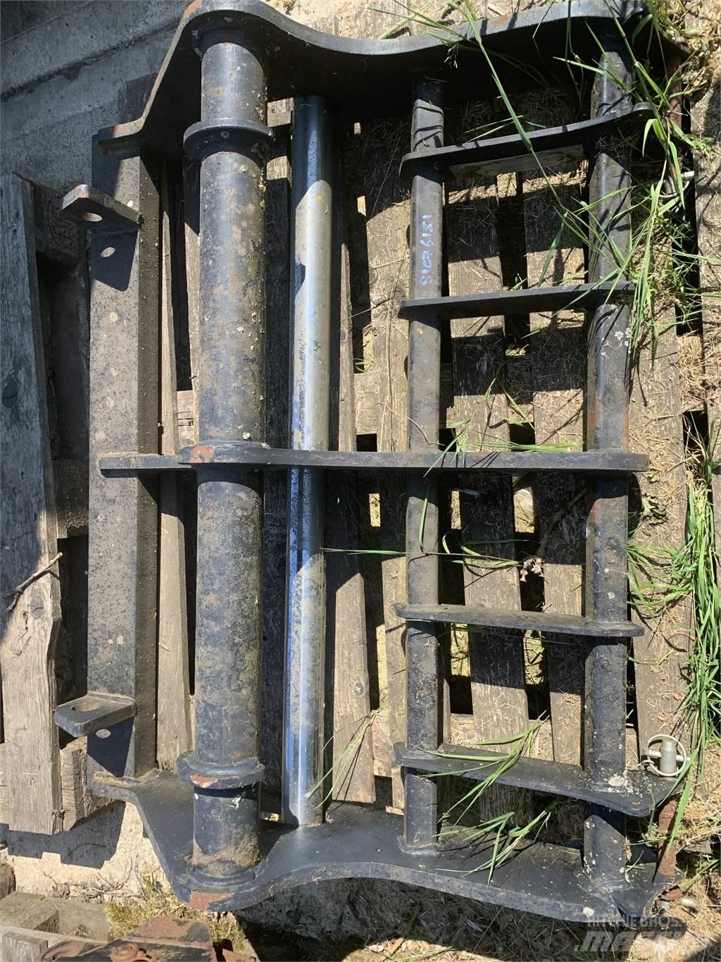 Manitou HEADSTOCK Sollevatori telescopici per agricoltura
