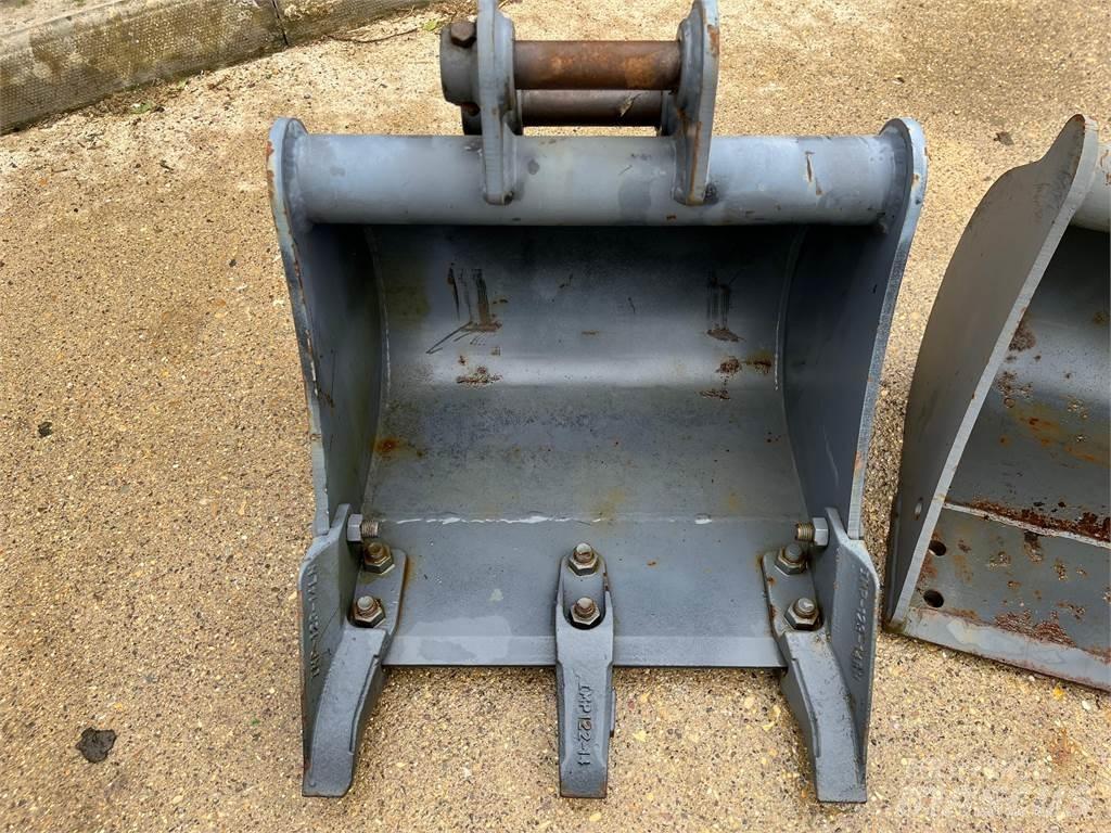Strickland BUCKET Costruzioni - Altro