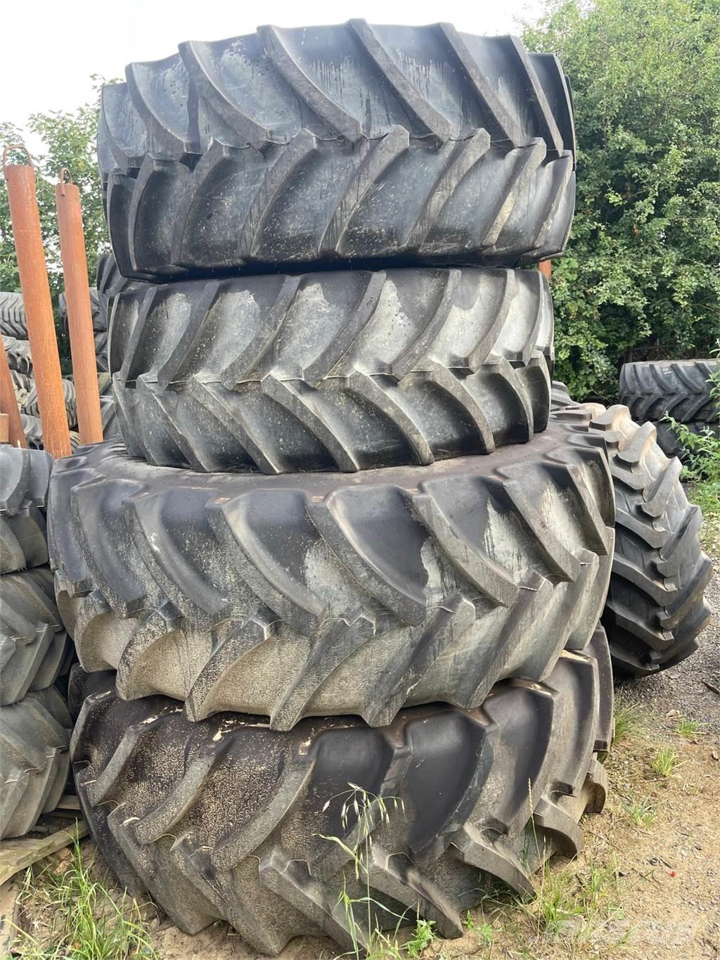  WHEELS Pneumatici, ruote e cerchioni