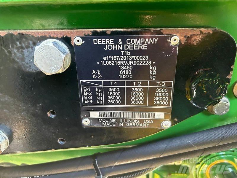John Deere 6215R Trattori
