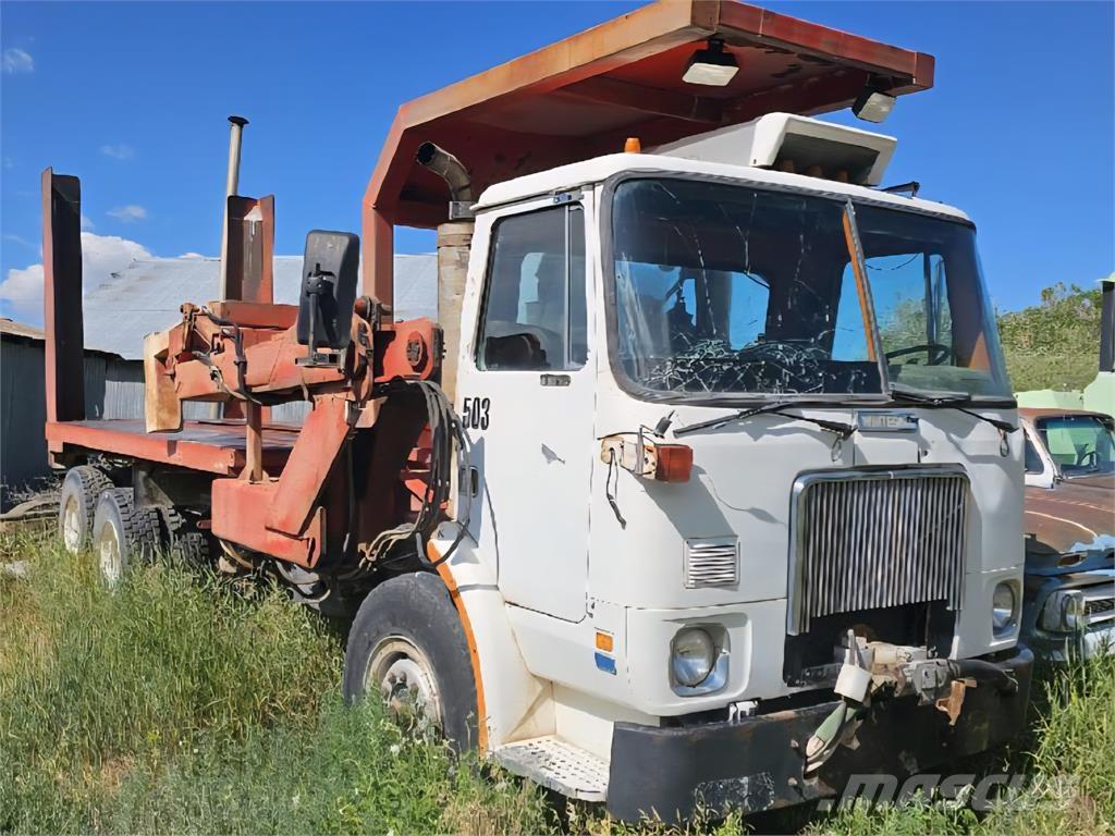  Ton-Right 890 Pinze per balle