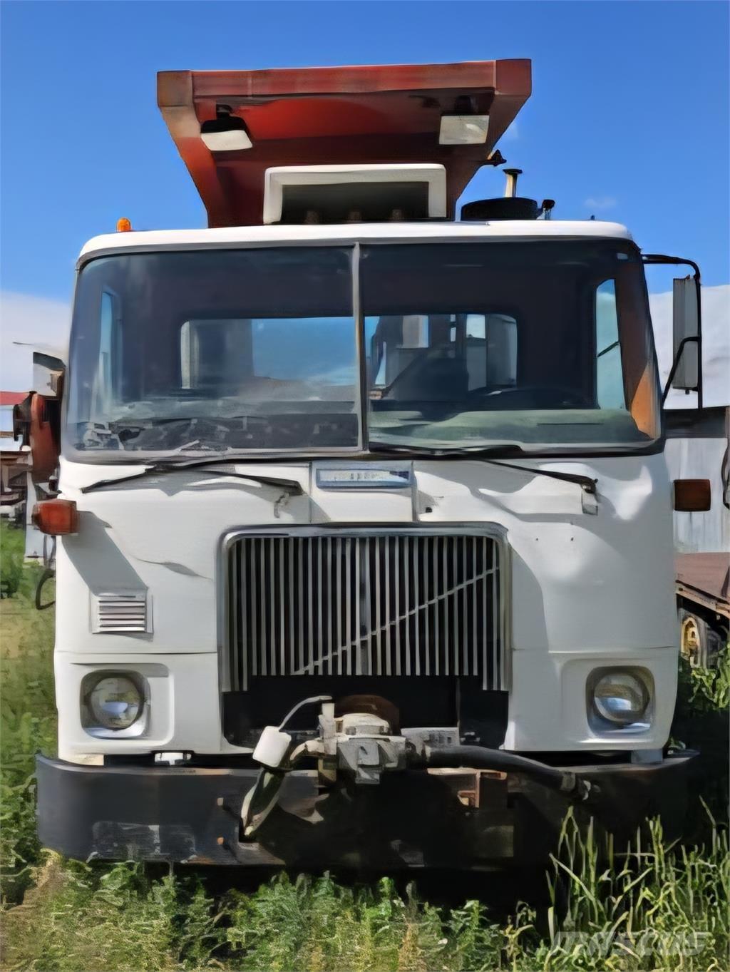  Ton-Right 890 Pinze per balle