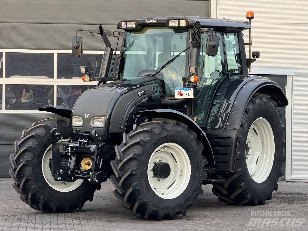 Valtra N 122 V Trattori