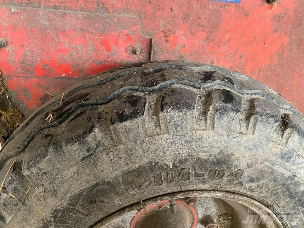 Kuhn Primor 3560 Macchinari per scaricamento di silo