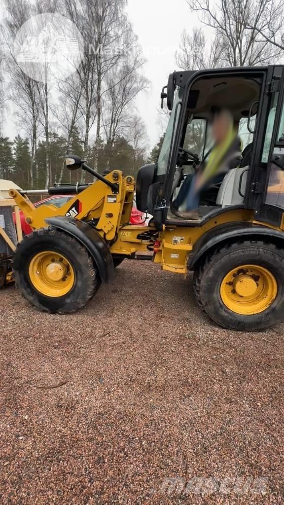 CAT 908 H Pale gommate