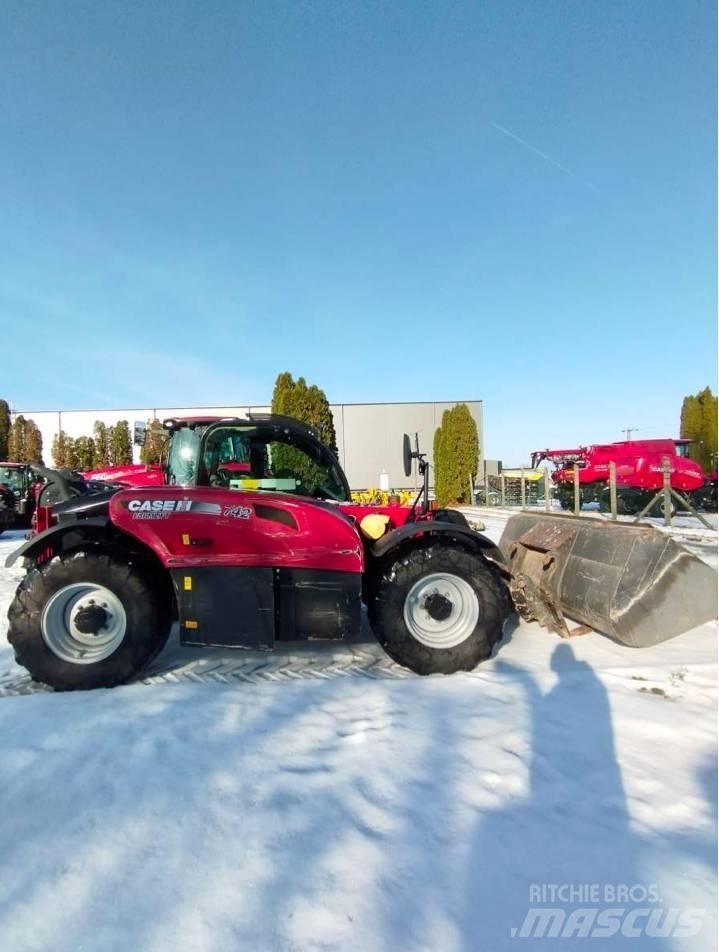 Case IH Farmlift 742 Sollevatori telescopici