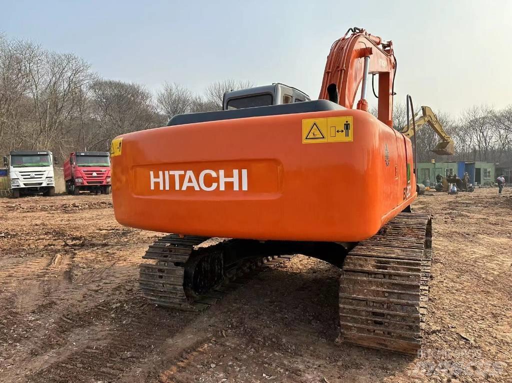Hitachi EX 200 Escavatori cingolati