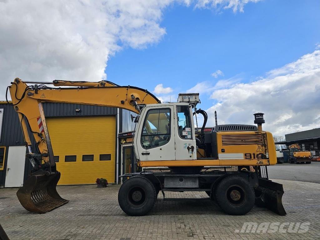 Liebherr A914 Escavatori gommati