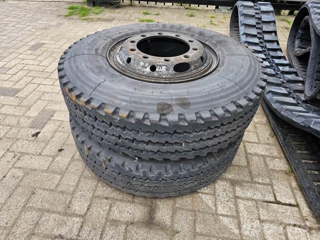 Liebherr A914 Escavatori gommati