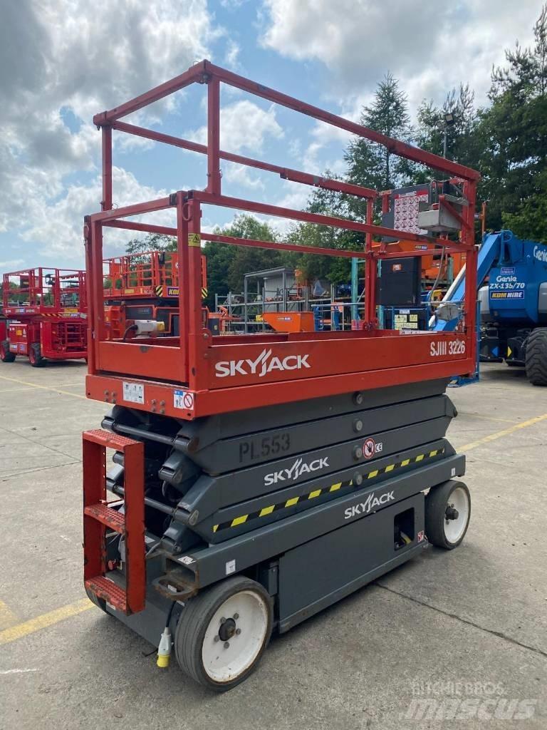 SkyJack SJ 3226 Piattaforme a pantografo