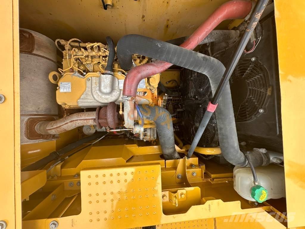 CAT CAT320GC Escavatori cingolati