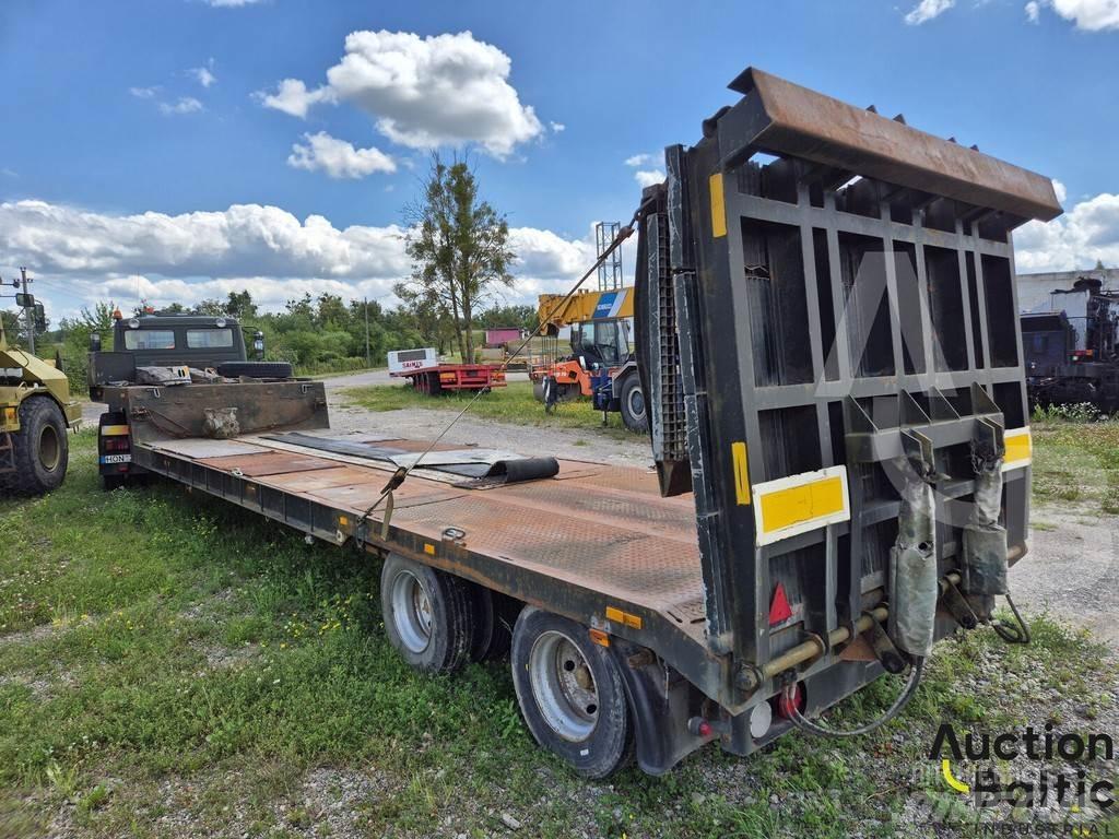  HMK 1378 Semirimorchi tautliner