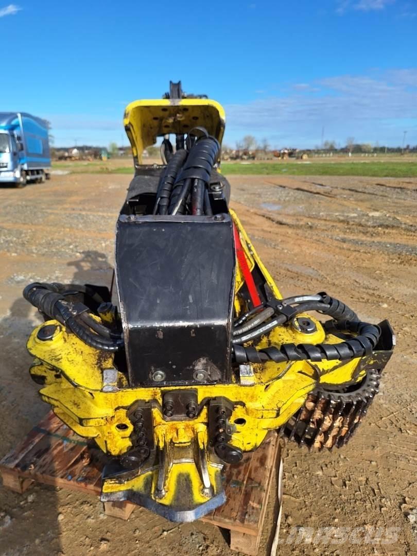 John Deere H270 Decespugliatrici e trinciatrici idrauliche