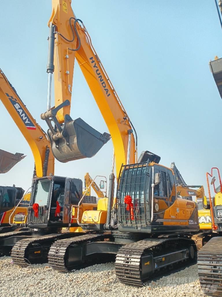 Hyundai 220 Escavatori medi 7t - 12t
